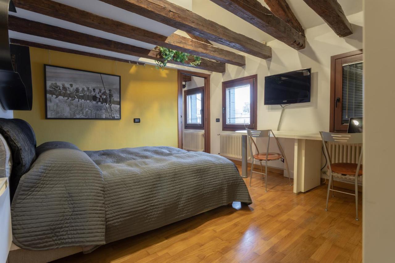 Pensión Margherita House 2*